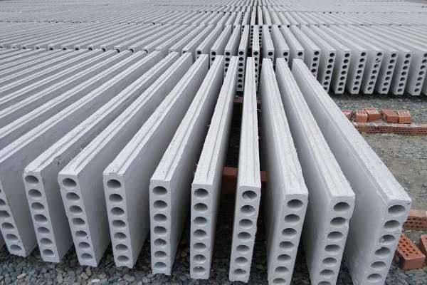 首页 成都轻质隔墙板的优点及应用范围     4,整体性好:由于是装配式